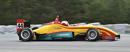Sandro Zeller (Jo Zeller Racing) hat beim Finale zum REMUS Formel Pokal im Autodromo Internazionale de Mugello mit einem Doppelsieg den Titel geholt