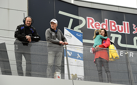 Franz Wöss und sein Geschäftsführer Arnold Graier in der Warteschleife - Foto: Dirk Hartung/Agentur Autosport.at