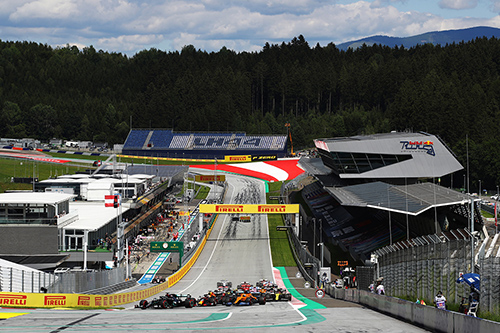 Der Start des 1. GP der Steiermark -Foto: Mark Thompson / Getty Images / Red Bull Content Pool